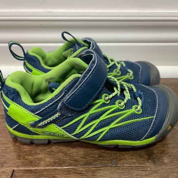 Keen Sandals Kids sz 12 - Picture 2 of 16
